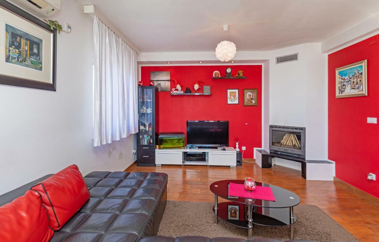 Apartment A&M 米利尼 外观 照片